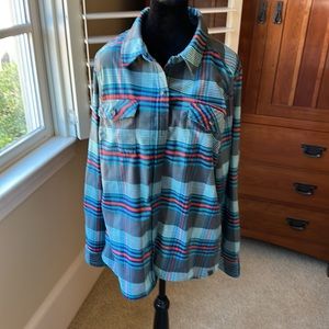 LL BEAN PLAID long sleeve button down. Teal w purple, rust, peach. Size XL REG